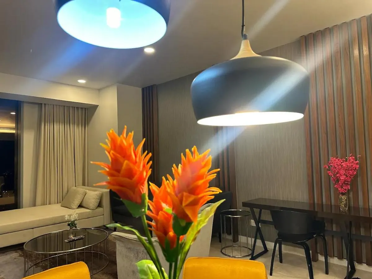 Two Bedroom Apartment Klcc With Rooftop Pool And City View Kuala Lumpur
